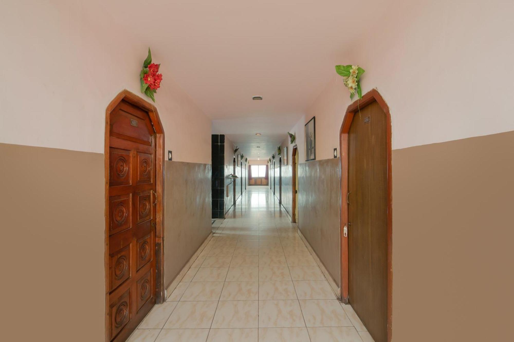 Spot On Hotel Manikanta Residency Visakhapatnam Extérieur photo