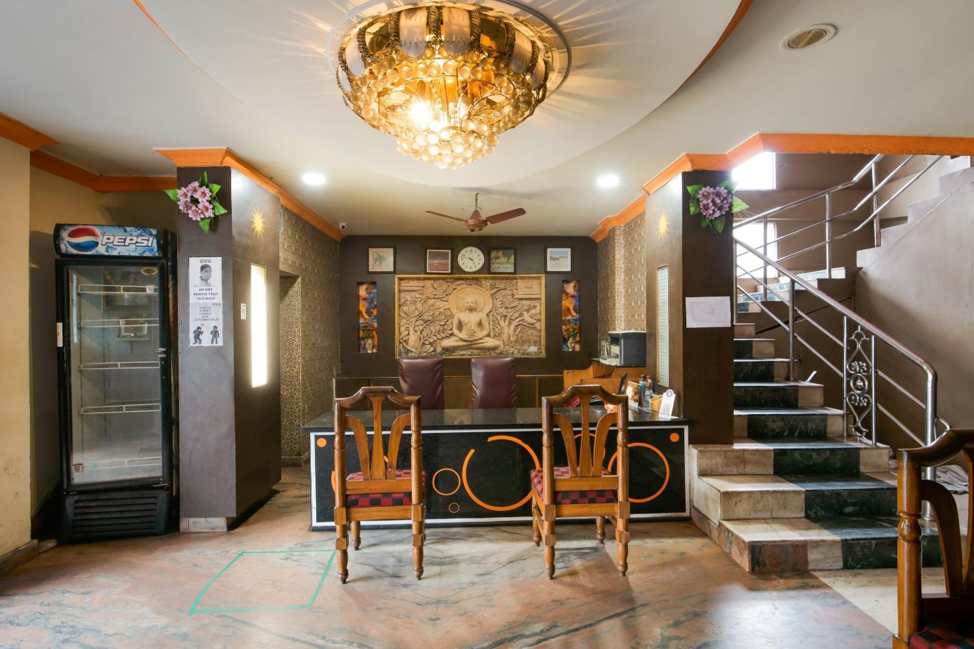 Spot On Hotel Manikanta Residency Visakhapatnam Extérieur photo